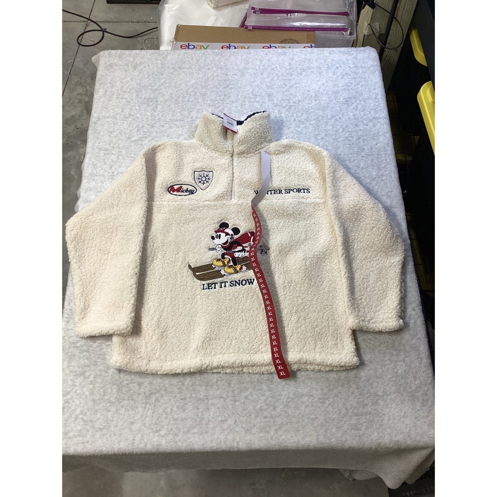 Disney Mickey Mouse Winter Sports Sherpa Fleece Quarter Zip Off White MYSJYL7 XL